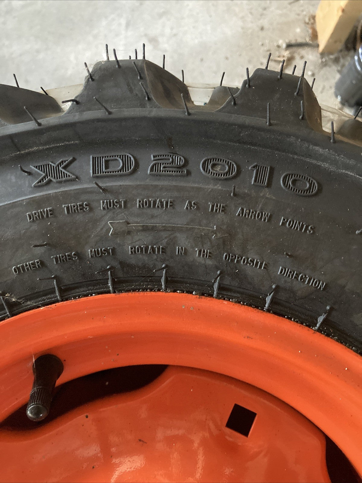 4 Pack- 5.70-12 Galaxy XD2010 Skid Steer Tires/Rims for New Holland L250 & L255