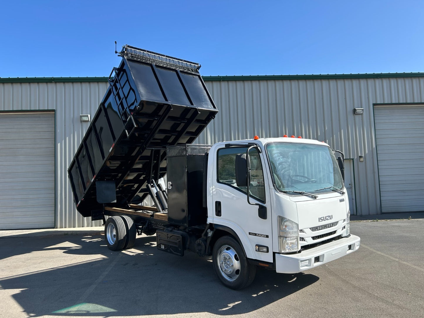 BRAND NEW Dump System for SALE Truck & 1YR Warranty Included