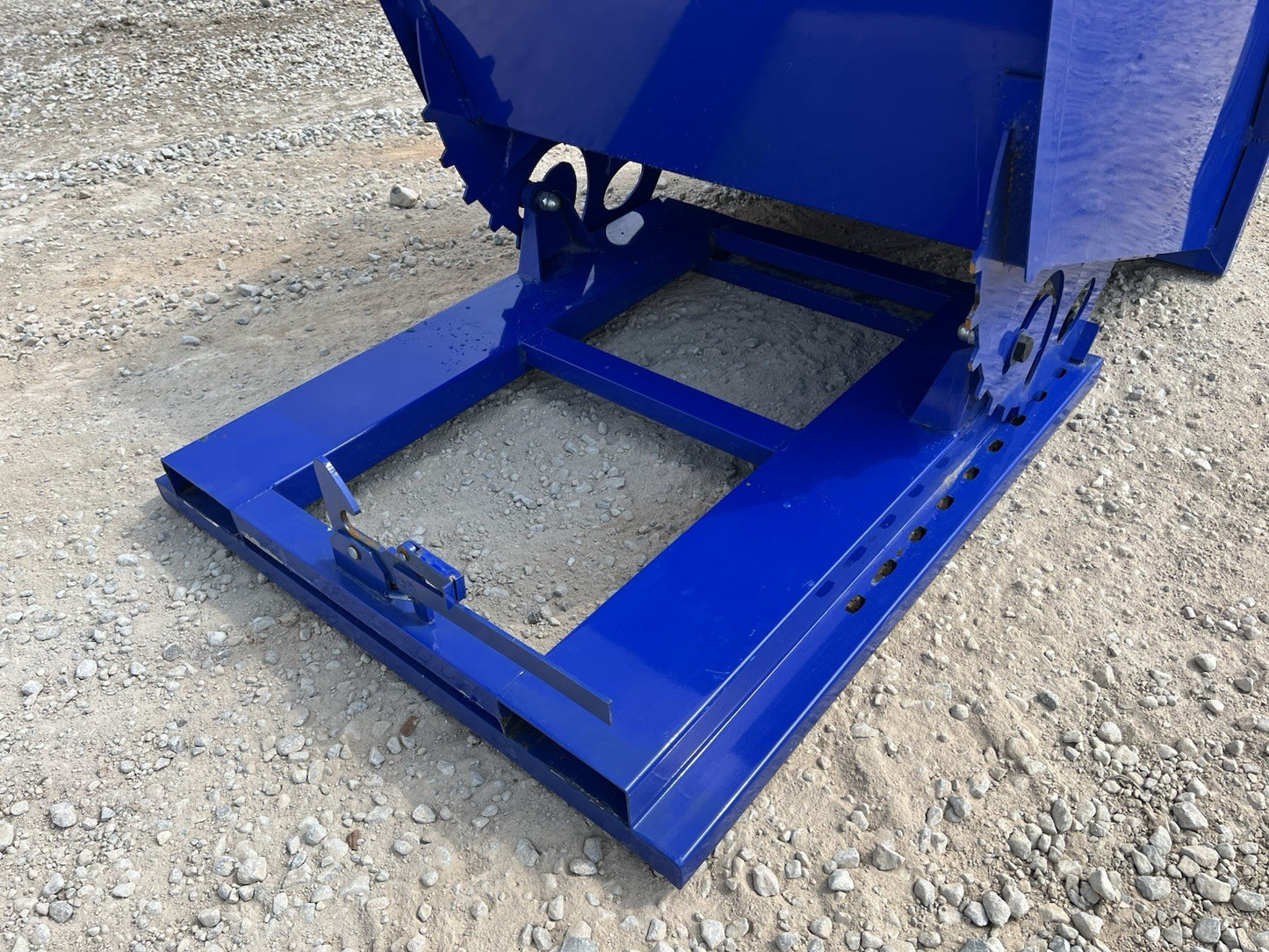 1 Cubic Yard Self Dumping Trash Hopper Fits Fork Lift Pallet Forks Free Shipping