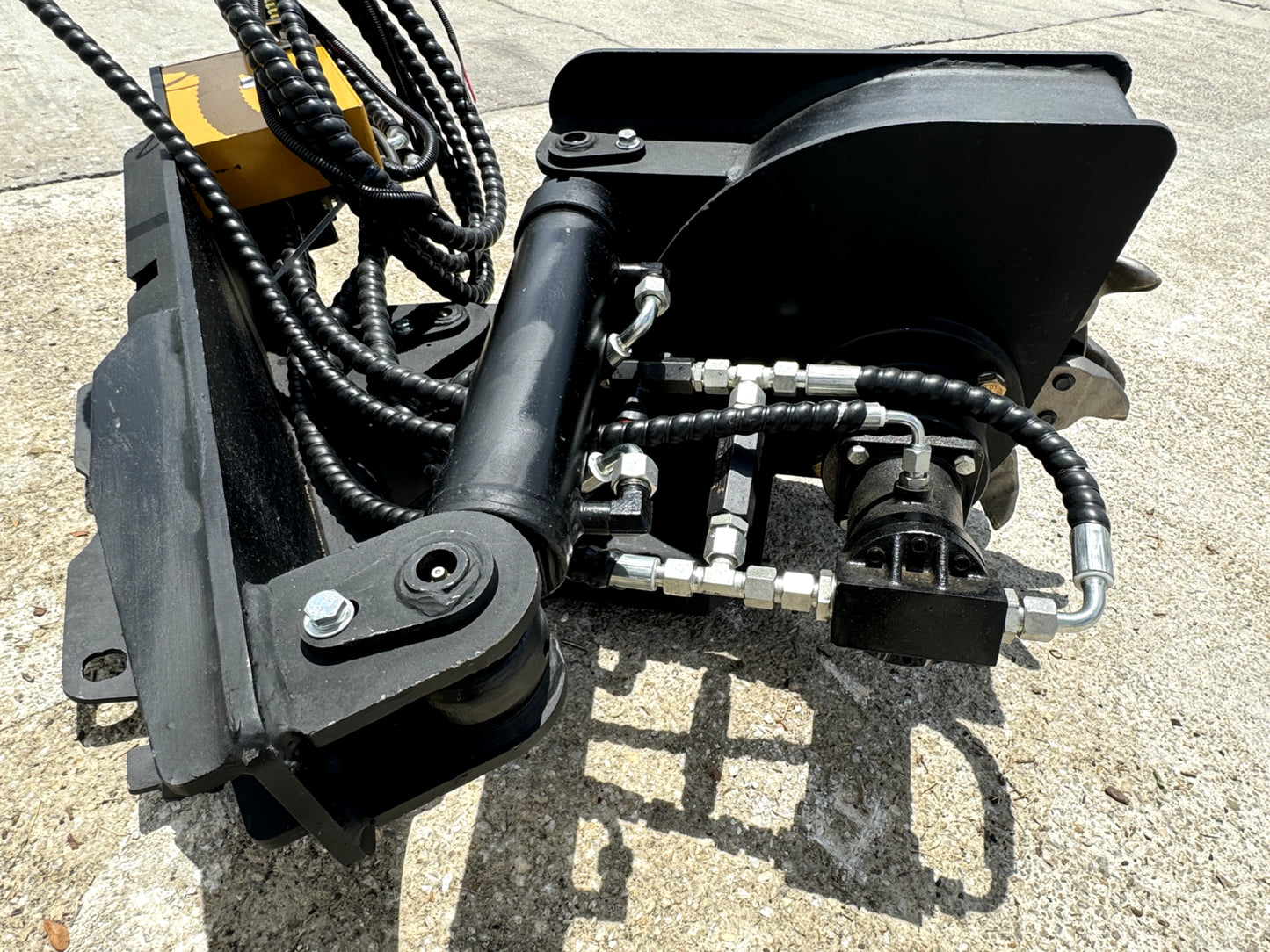 New Mini Skid Steer Stump Grinder Attachment Articulating Arm &Remote Toro Dingo
