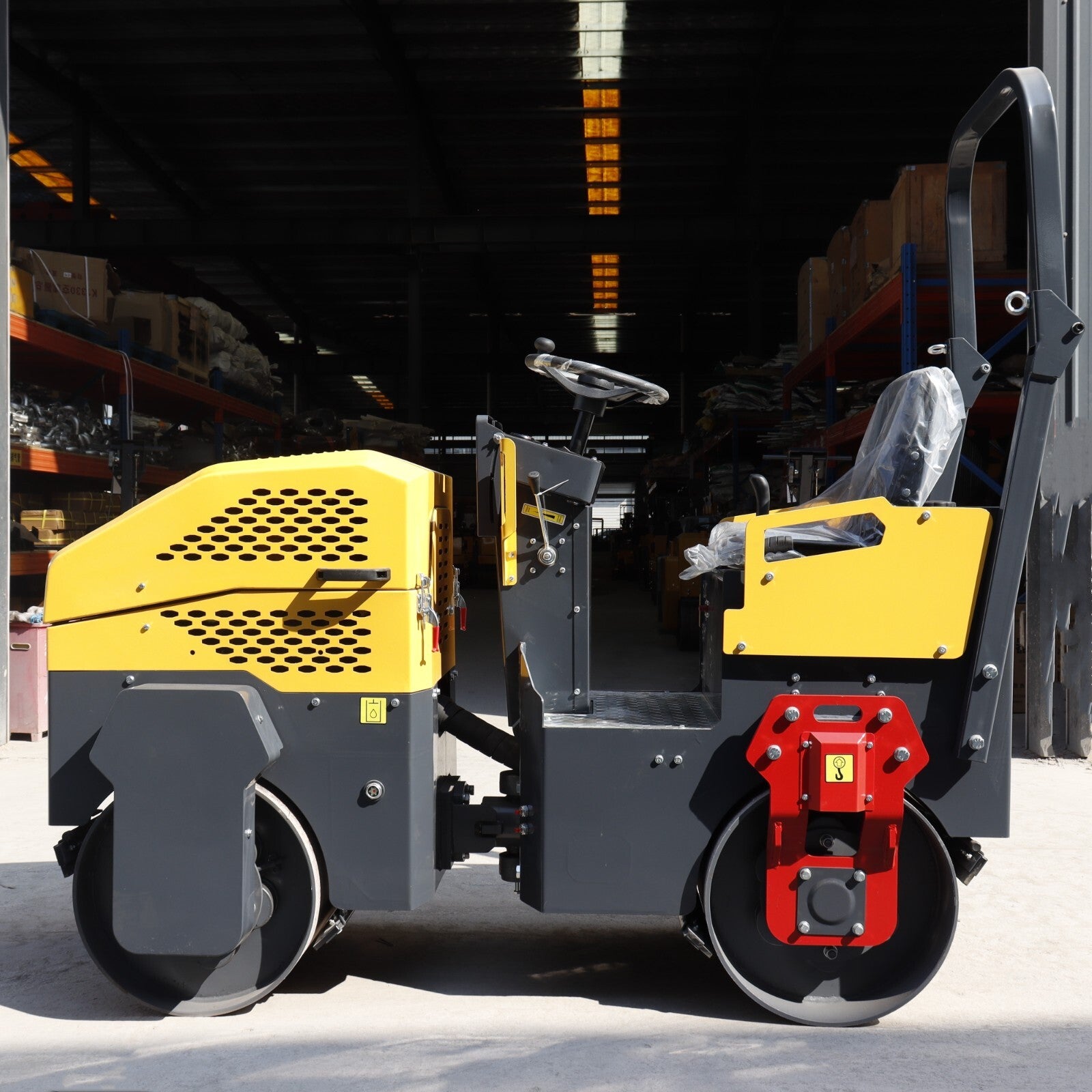 Hot Sale Driving Soil Asphalt Steel 1Ton Roller Road Compactor Roller Compactor