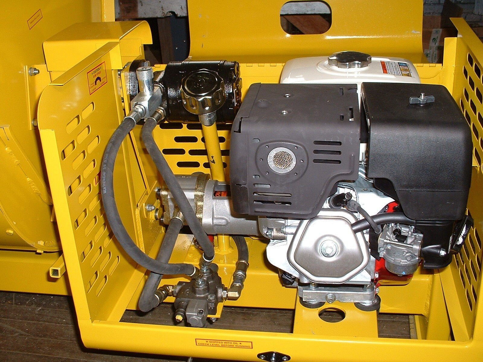 NEW 12 Cubic Foot Mortar/Cement Mixer from Curb King, 13 Hp Honda, Hydraulic