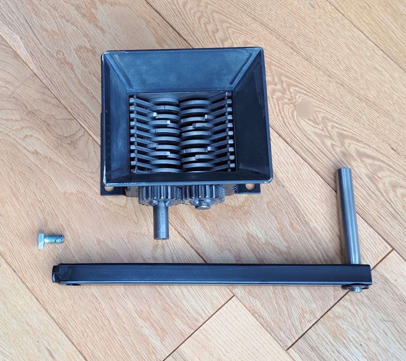 SHREDDER MINI INDUSTRIAL SHREDDER RECYCLE WASTE MANAGEMENT CRUSHER GRINDER