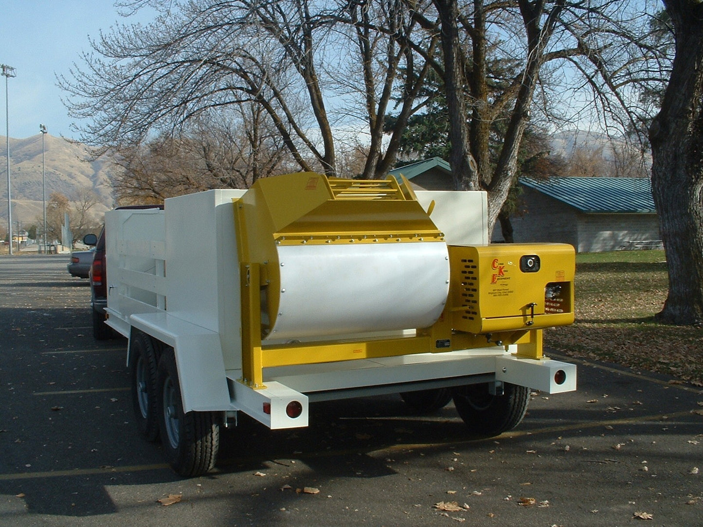 NEW 12 Cubic Foot Mortar/Cement Mixer from Curb King, 13 Hp Honda, Hydraulic
