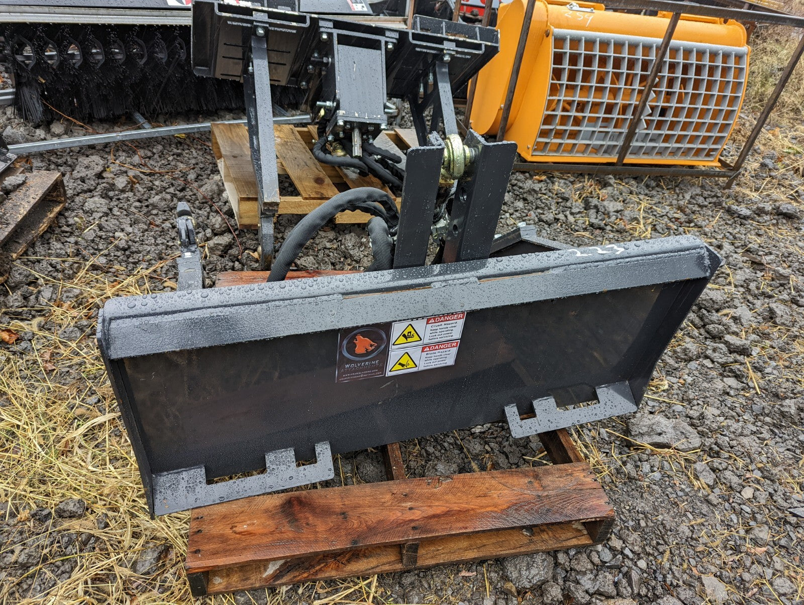 3-Point Hitch Power PTO Adapter Plate Hydraulic Skid Steer Attachment Bobcat.
