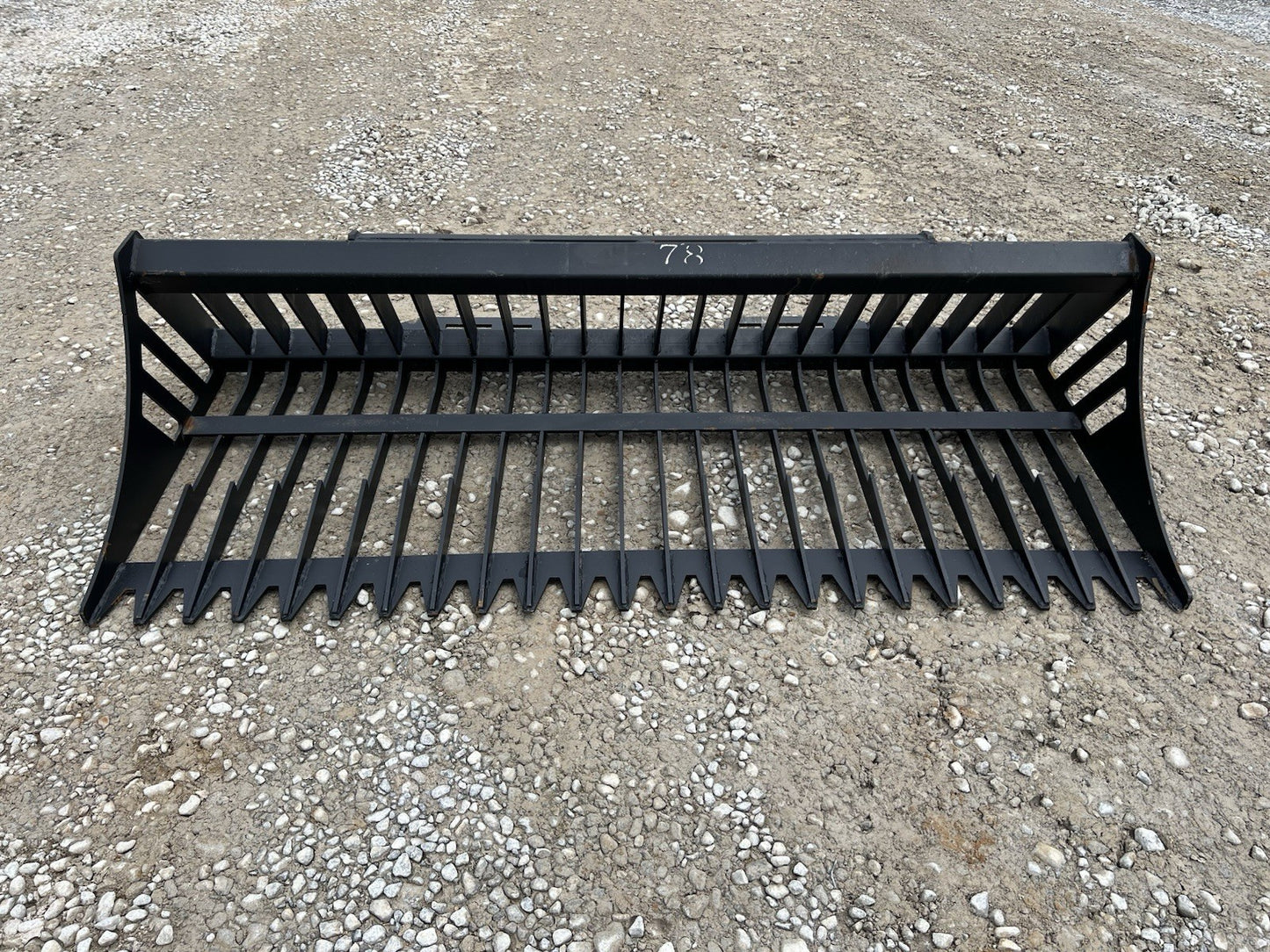 78" Rock Skeleton Bucket Attachment Fits Skid Steer Loader 3" Tine Spacing