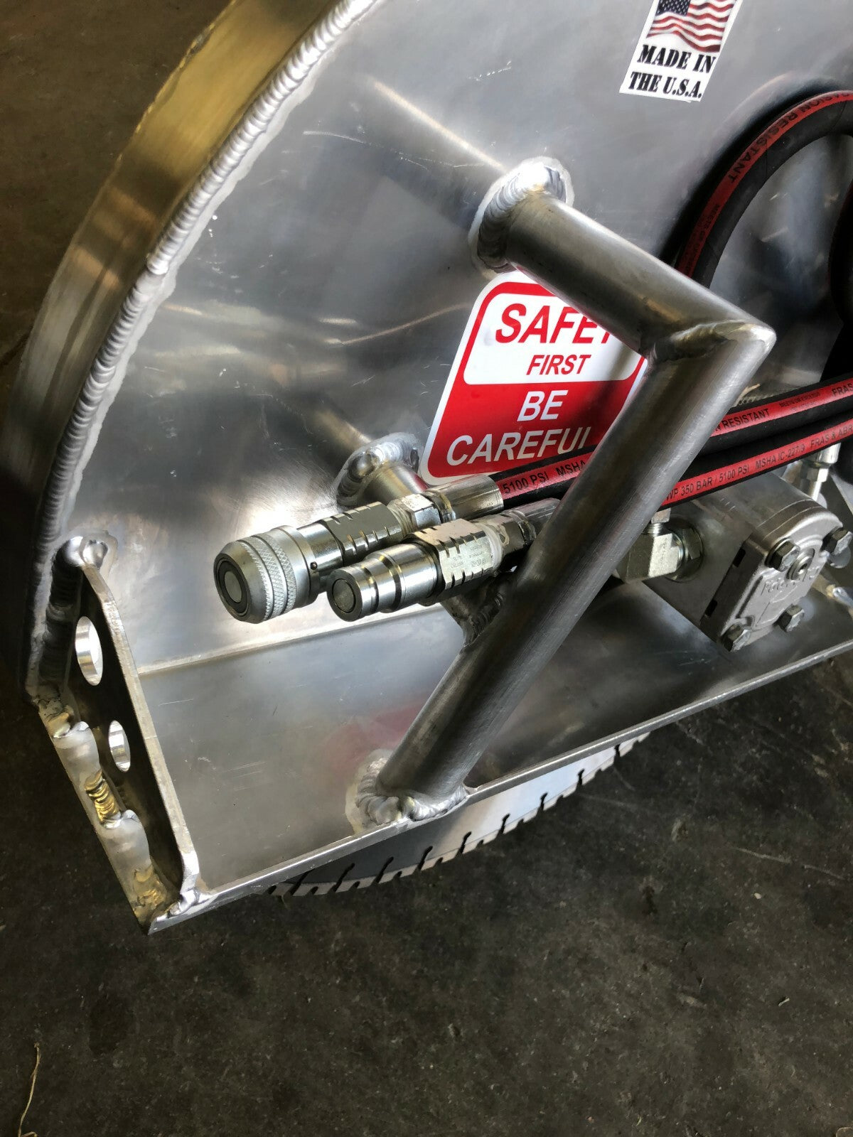 30" Hydraulic Concrete Cutting Saw