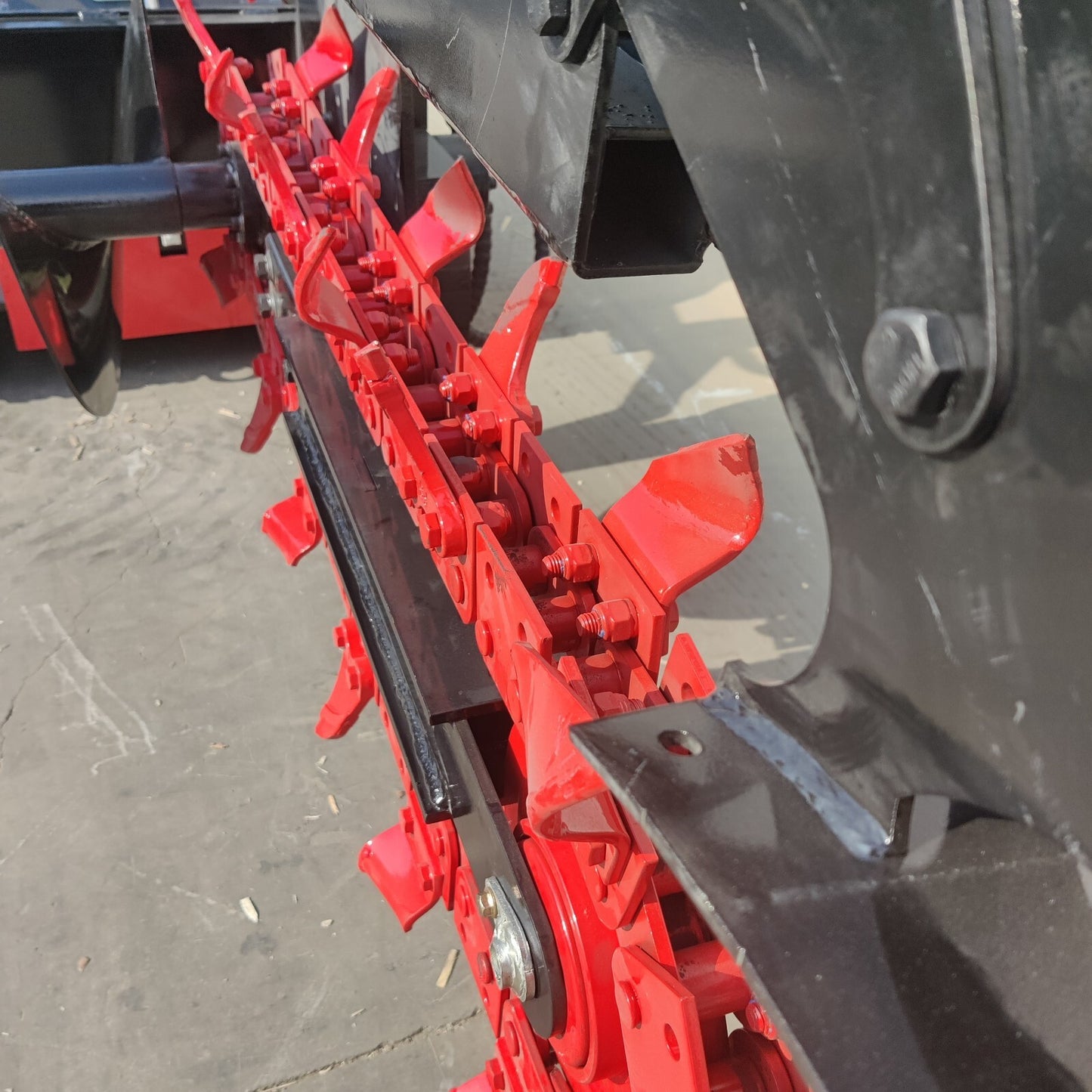 TYPHON Skid Steer Loader Trencher Attachment Loader Trencher FREE DELIVERY