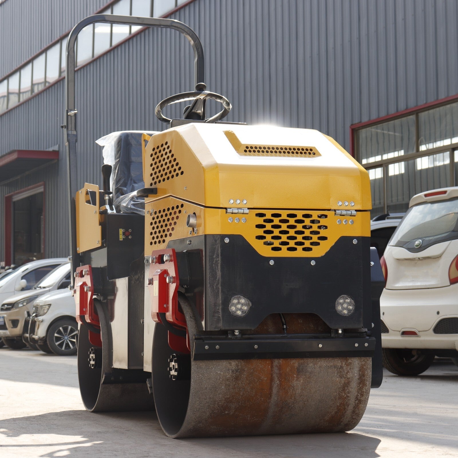 Hot Sale Driving Soil Asphalt Steel 1Ton Roller Road Compactor Roller Compactor