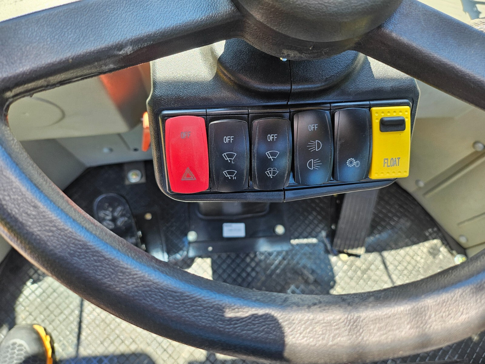 2024 Damstrong 930 Wheel Loader Cummins Bucket Forks