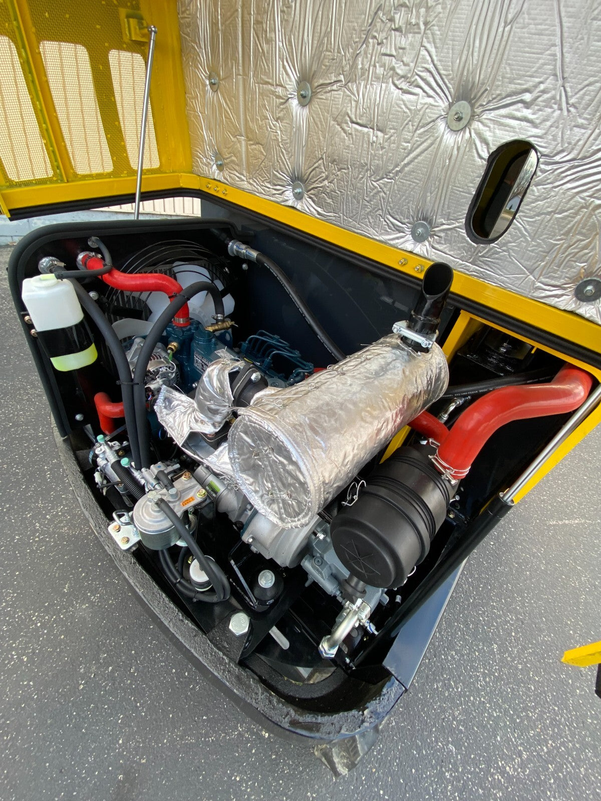 FREE SHIPPNG New Excavator, EPA CERTFD Kubota D1703B Engine 3.5 TON