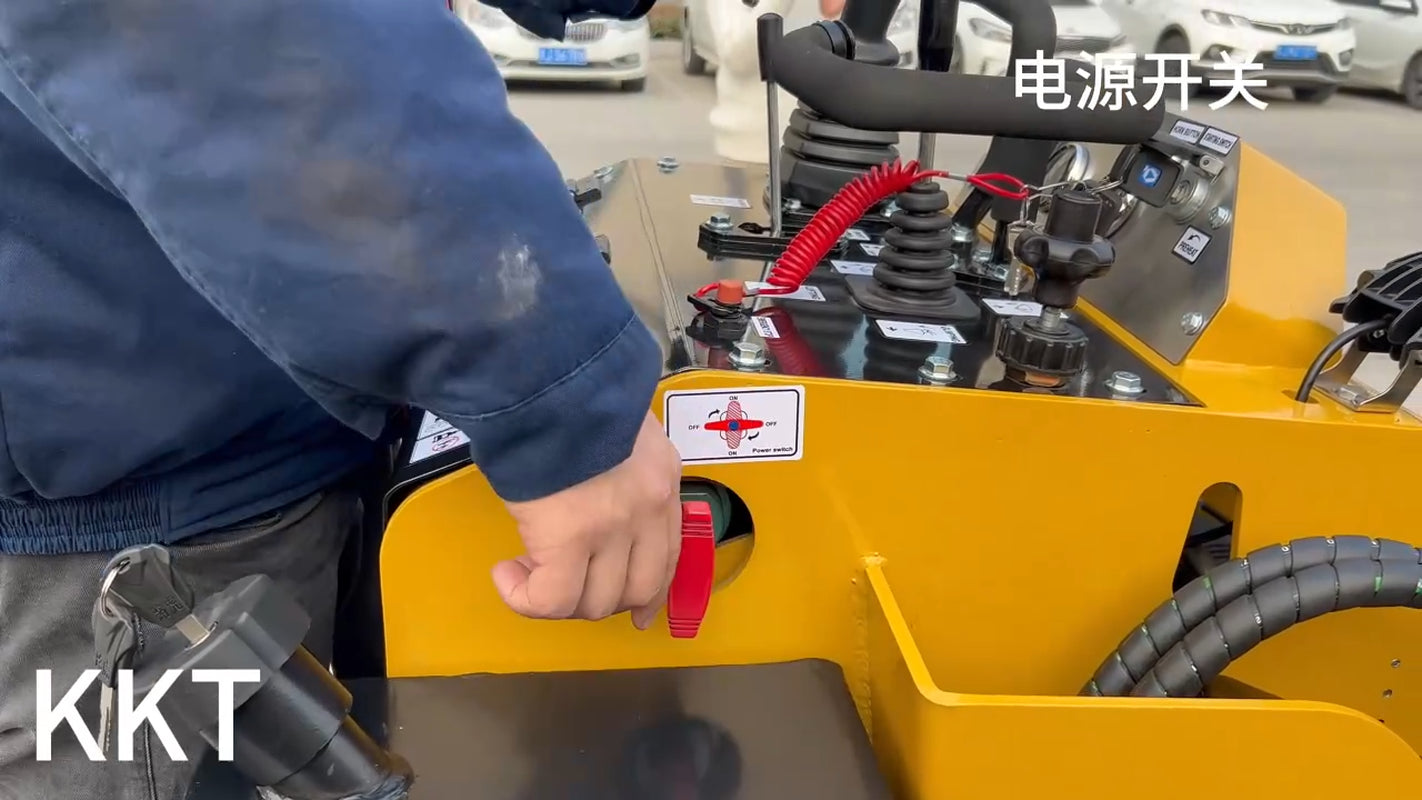CFG KKT27 27HP MINI SKID STEER LOADER W/ KUBOTA DIESEL ENGINE-HYDRAUL