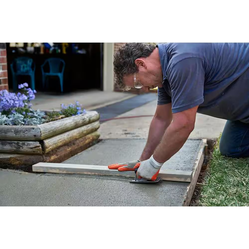 50 Lb. Crack Resistant Concrete Mix