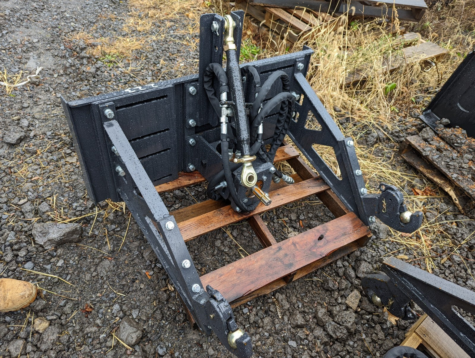 3-Point Hitch Power PTO Adapter Plate Hydraulic Skid Steer Attachment Bobcat.