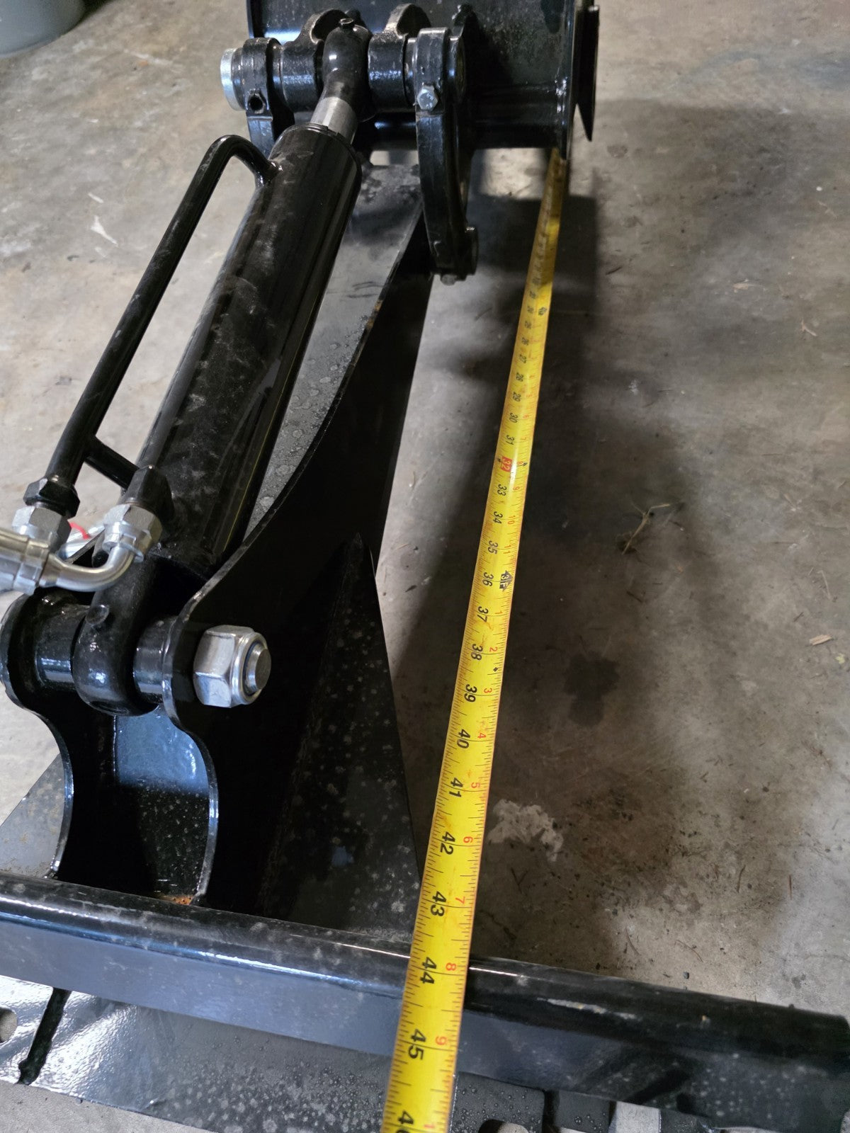 BRAND NEW Backhoe Arm Digging Hydraulic Mini Skid Steer Attachment 12" Bucket