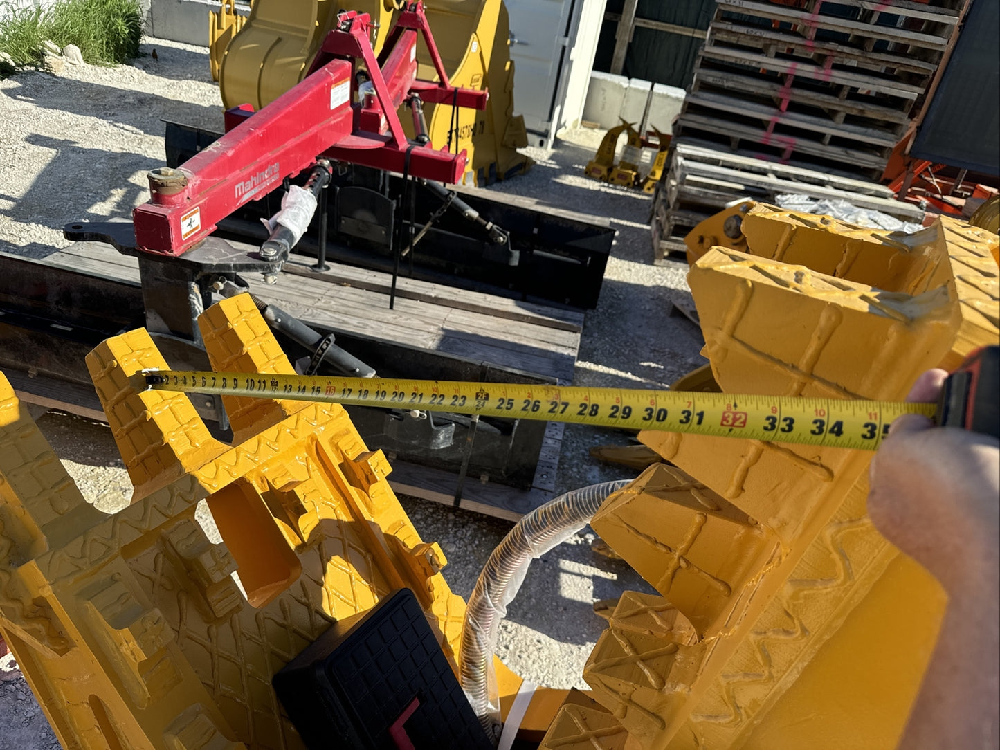 Cat 320 Excavator Concrete Crusher Breaker JS08D Jisan 80 Mm Pins New