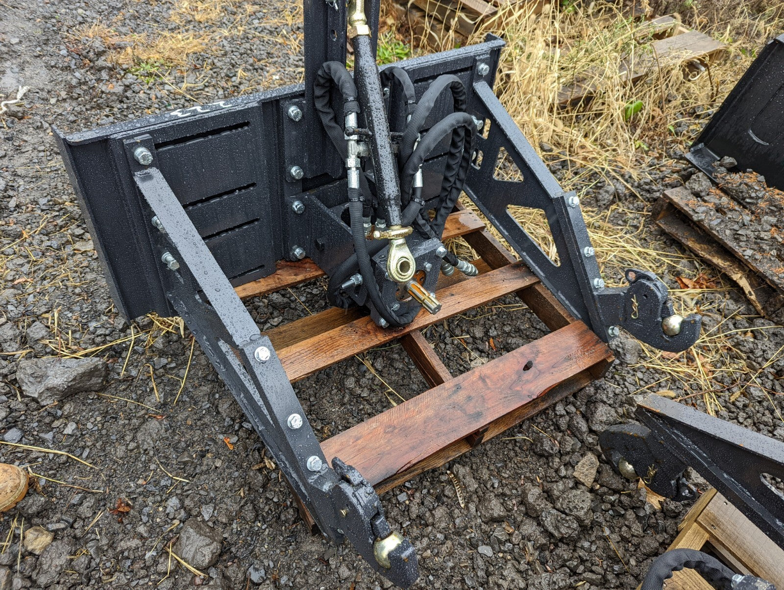 3-Point Hitch Power PTO Adapter Plate Hydraulic Skid Steer Attachment Bobcat.