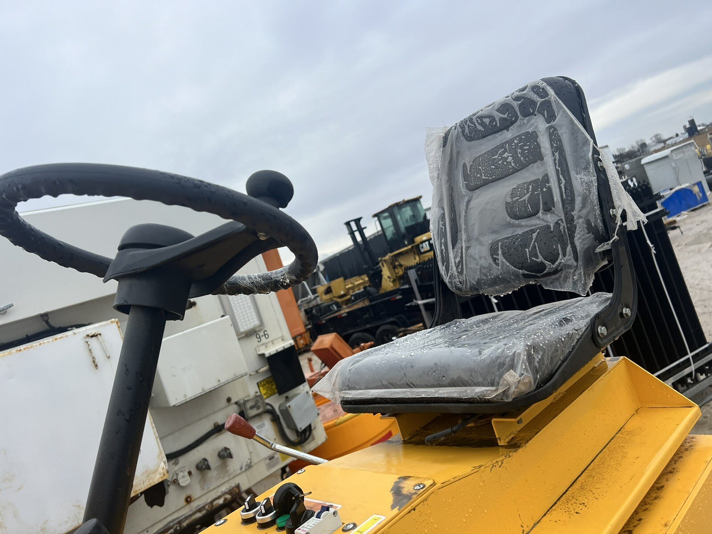 Trainer TR850 Vibratory Roller Ride on Compactor Asphalt Smooth Drum 13 Hp Gas