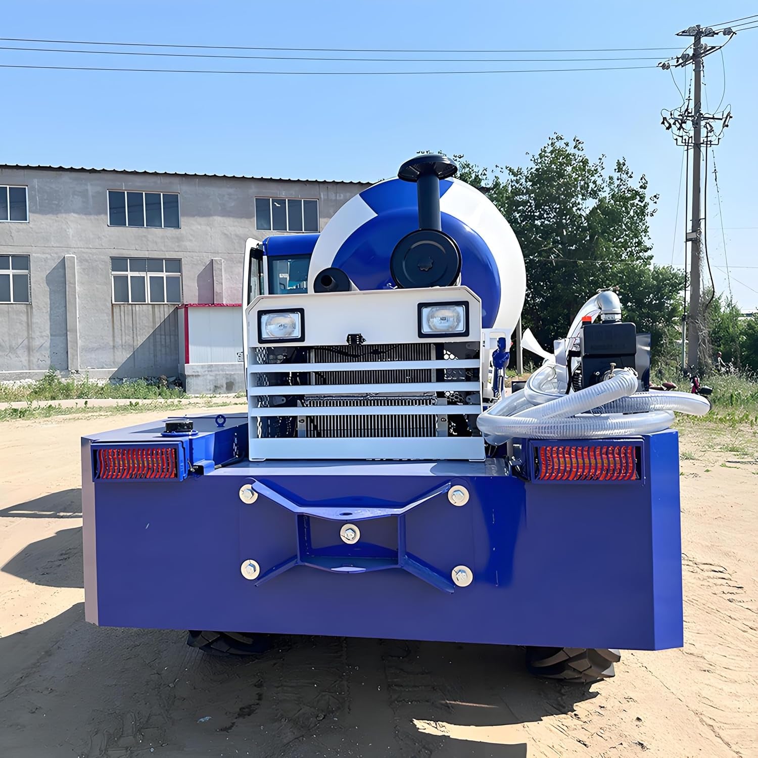 Self Loading Concrete Mixer Truck – 4X4 Mobile Cement Mixer with Automatic Loading & Water Dosing, Compact High-Performance Concrete Mixing Truck for On-Site Construction & Civil Engineering