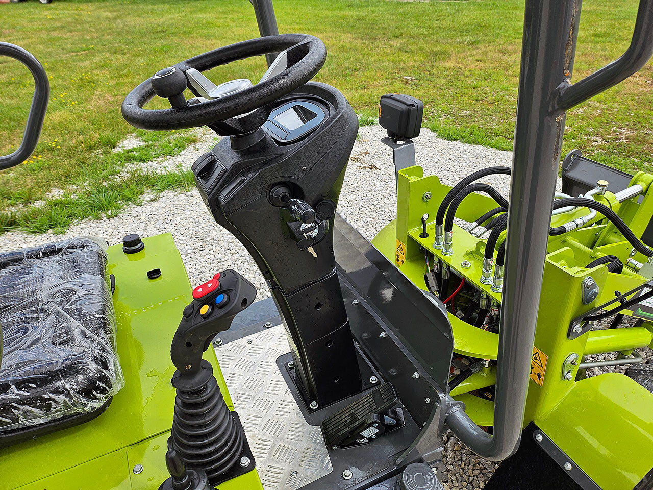 2025 Greenforce Machines EV880L Electric Wheel Loader Bobcat Skid Steer 880Lbs