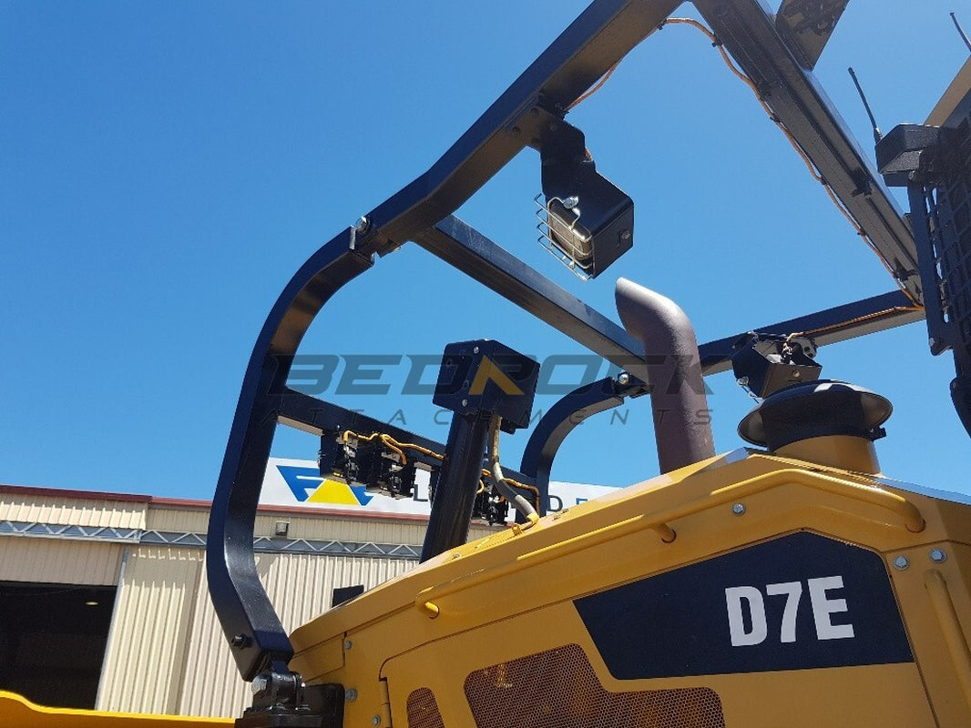 SCREENS and SWEEPS FITS CAT D7E BULLDOZER