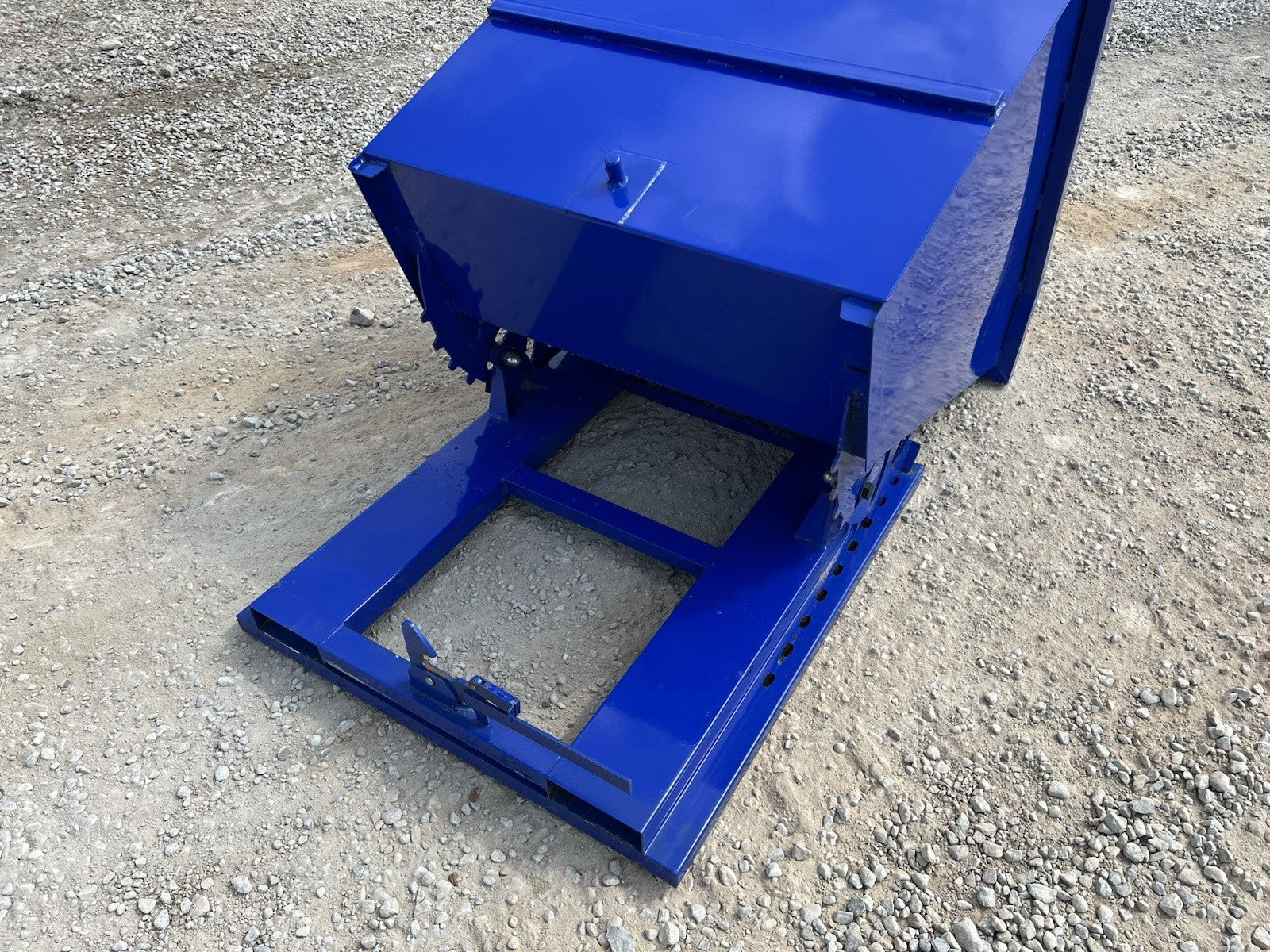 1 Cubic Yard Self Dumping Trash Hopper Fits Fork Lift Pallet Forks Free Shipping