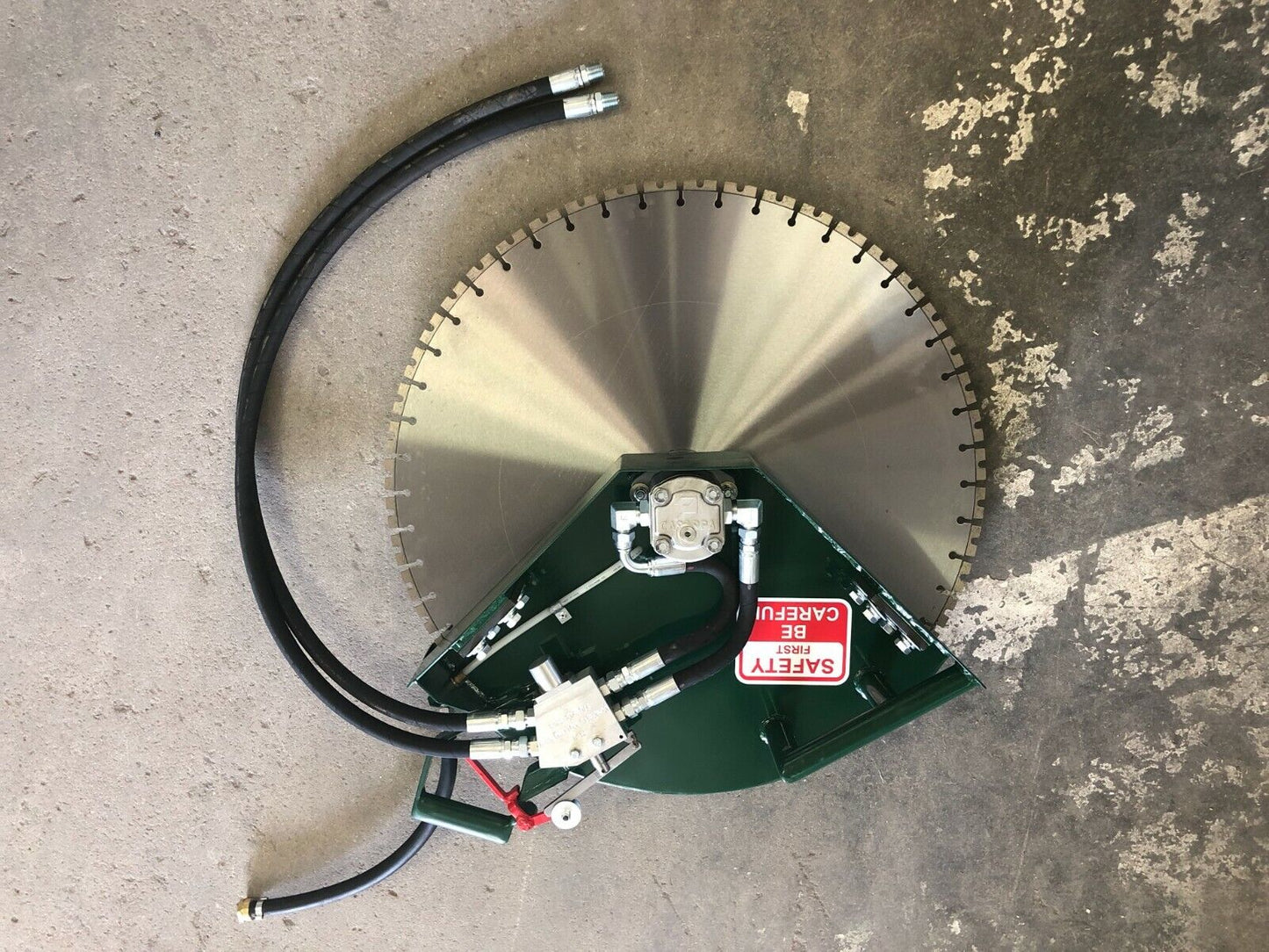 30" Concrete Cutting Hydraulic Angled 45 Degree Flush Combo Saw