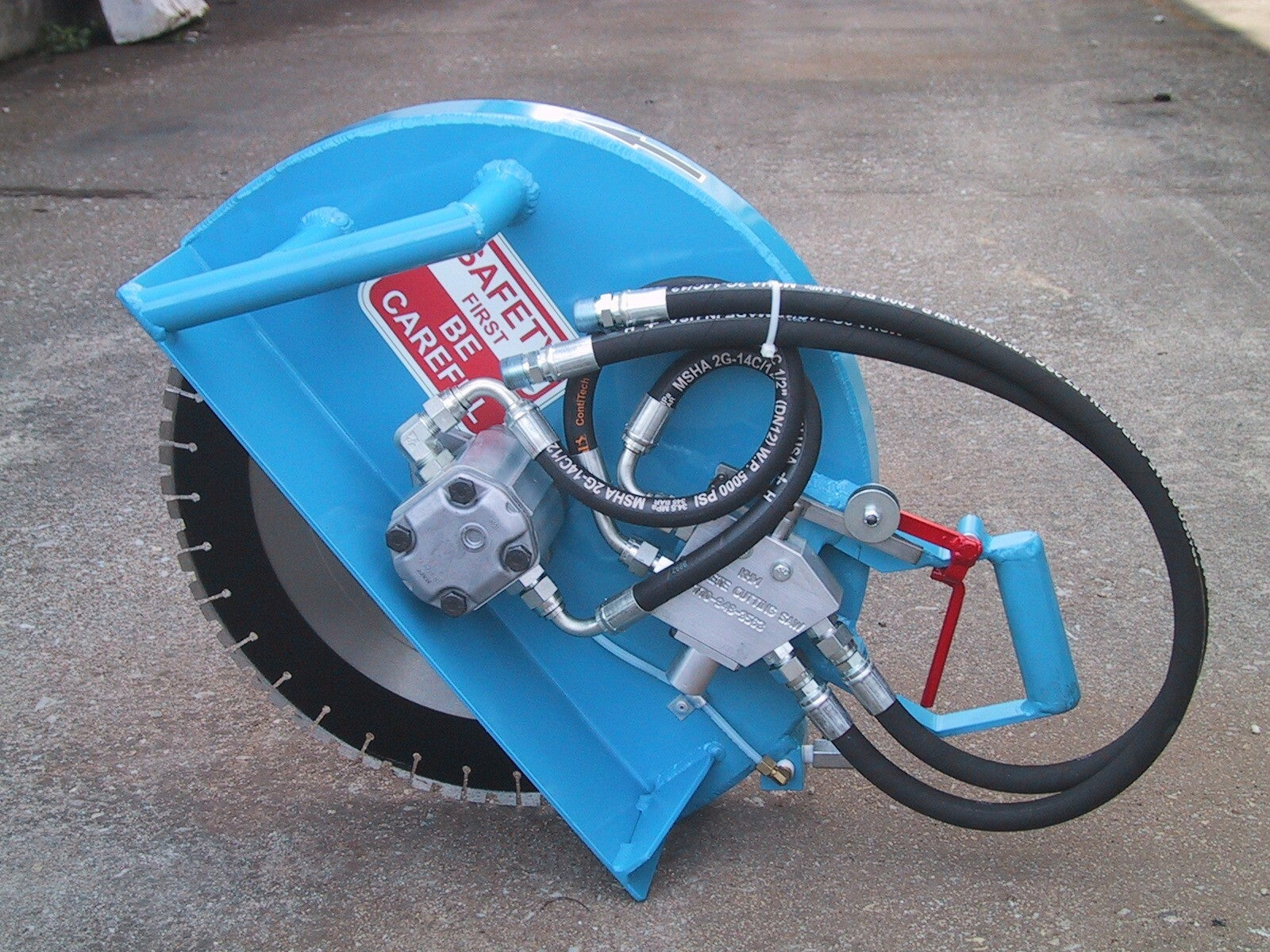 30" Hydraulic Concrete Cutting Saw