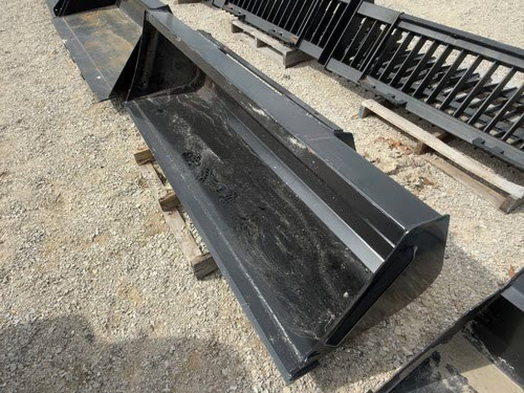 Skid Steer Smooth Bucket 78"