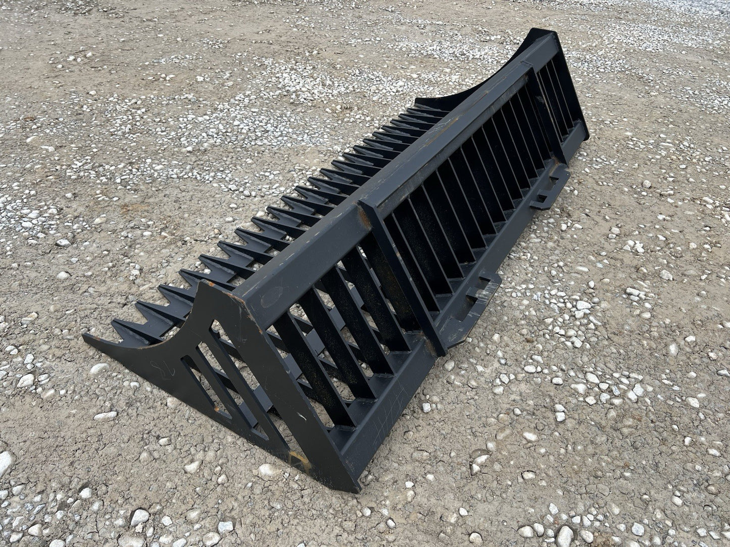 78" Rock Skeleton Bucket Attachment Fits Skid Steer Loader 3" Tine Spacing