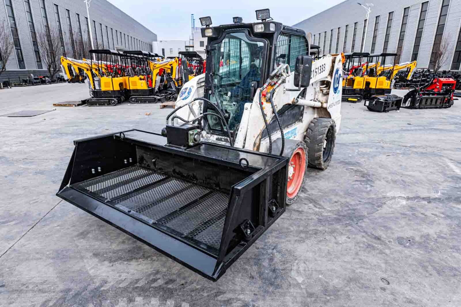 Vibration Funnel Sand Bucket Large Sliding Accessory Attachment