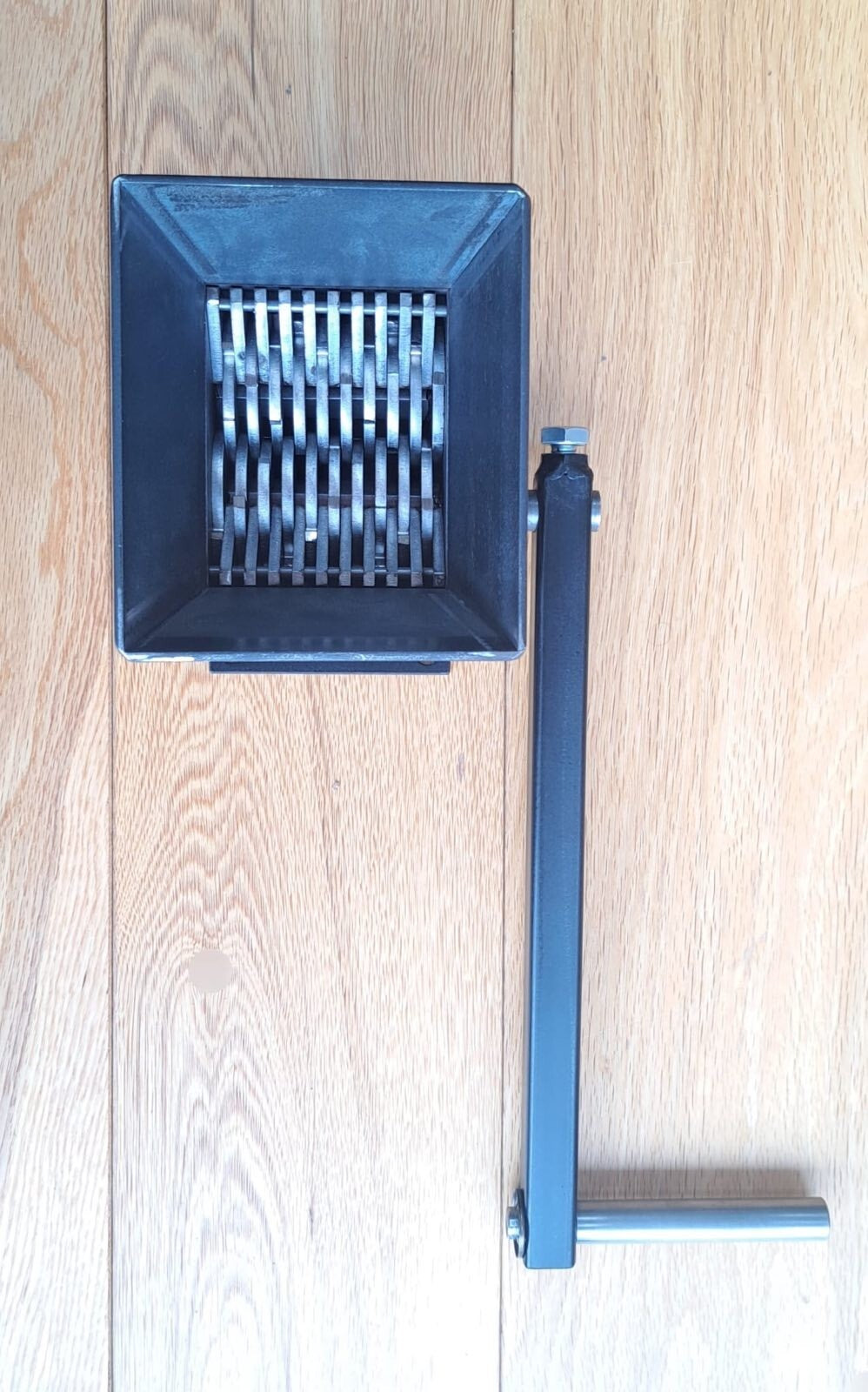 SHREDDER MINI INDUSTRIAL SHREDDER RECYCLE WASTE MANAGEMENT CRUSHER GRINDER
